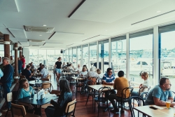 8 Knots Tavern