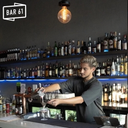 Bar 61