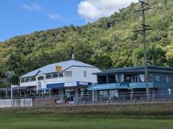 Barron River Hotel
