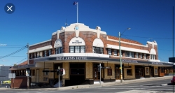 Bath Arms Hotel