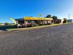 Bluff Hotel