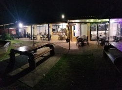 Bonny Hills Beach Hotel Bistro