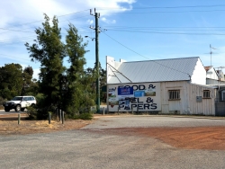 Bottlemart Express Stud Country Tavern