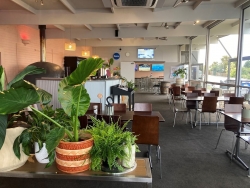 Bridport Bay Inn