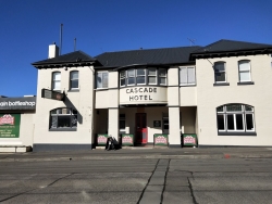 Cascade Hotel