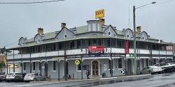 Central Hotel