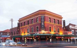 Coach & Horses Hotel