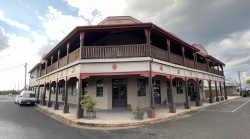 Commercial Hotel