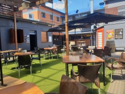 Commercial Hotel