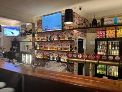 Commercial Tavern