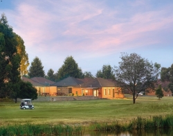 Country Club Villas