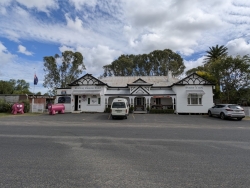 Darling Downs Hotel