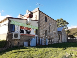 Donnybrooks Pub