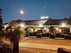 Dwellingup Hotel