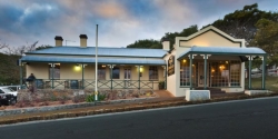 Earl Of Spencer Historic Inn