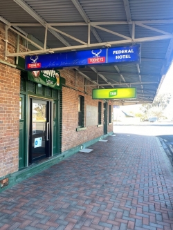 Federal Hotel