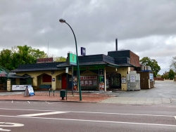 Franklins Tavern