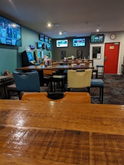 Hallidays Point Tavern