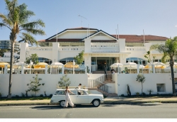 Harbord Beach Hotel
