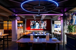 Harvey's Sports Bar & Grill