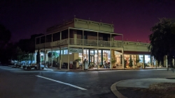 Henry Jones Winery & Cafe