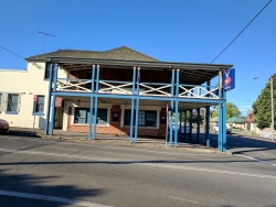 Historic Railway Hotel