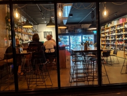 Hudsons Road Wine & Beer