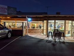 Iluka Tavern