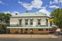 Imperial Hotel Singleton