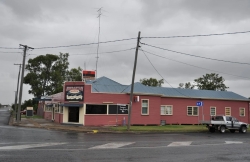 Jondaryan Hotel