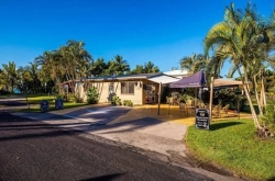 King Reef Resort Hotel