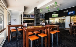 Lawnton Tavern