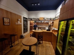 Leena's Bar
