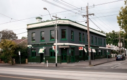 Lord Newry Hotel