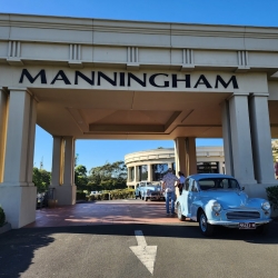Manningham Hotel & Club