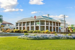Mansfield Hotel