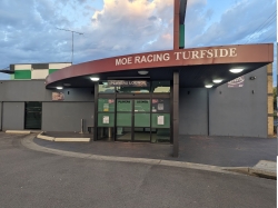 Moe Racing Club