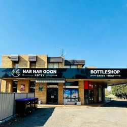 Nar Nar Goon Hotel