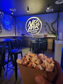 Neo Bar