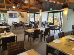 Newpark Bar & Bistro