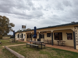 Oasis Hotel Enngonia