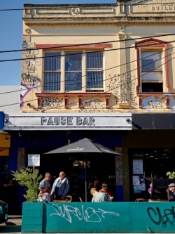 Pause Bar