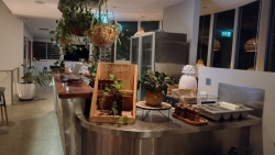 Peregian Beach Hotel