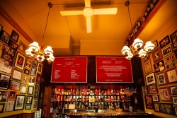 Piccolo Bar