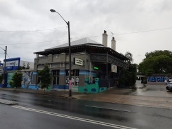 Public House Petersham