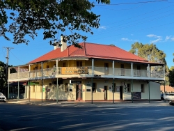 Railway Refreshment Rooms Hotel