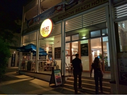 Rainbow Beach Hotel Motel