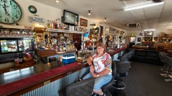 Raywood Hotel