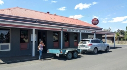 Riddells Creek Hotel