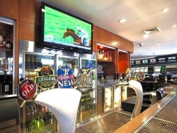 Royal Hotel